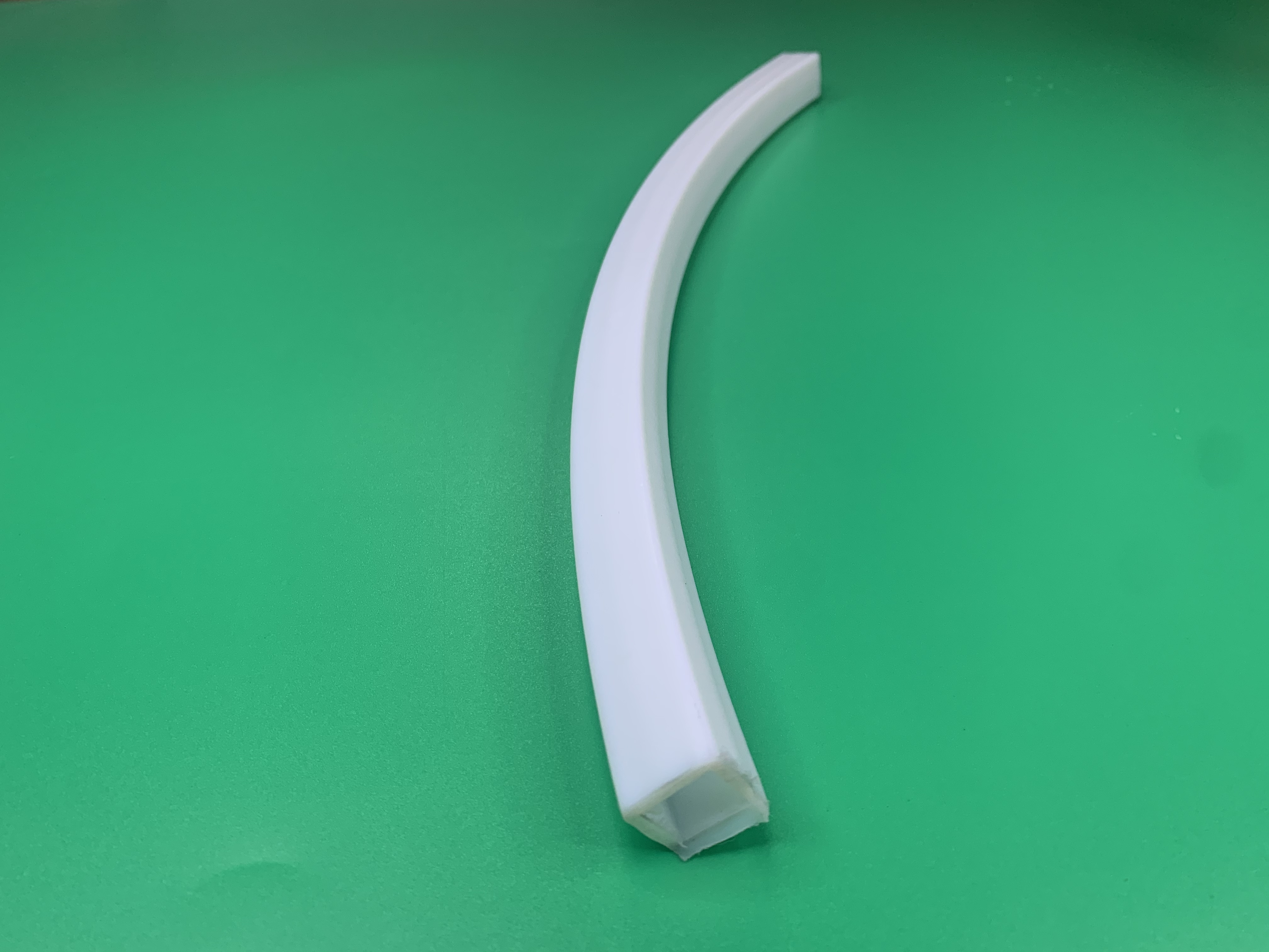 �F����?zh��)׹? title=